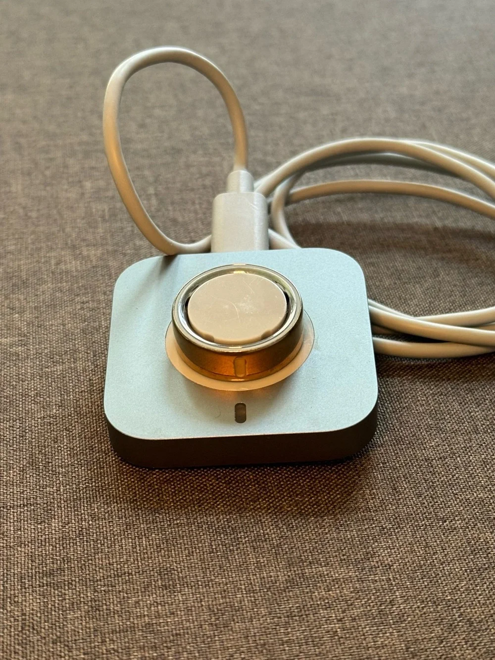 Magnetic Charging Dock for Wearable Ring - Silver